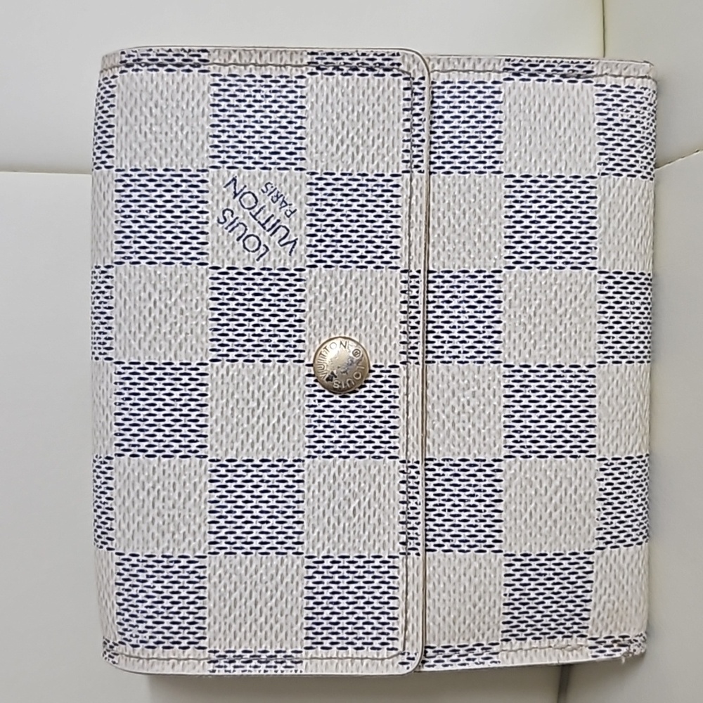Louis Vuitton Portefeuille Elise Trifold Wallet